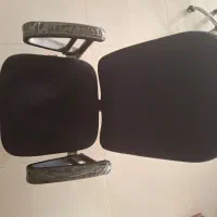 صندلی چرخدار و جک دار کاملا سالم|صندلی و نیمکت|شیراز, ستارخان|دیوار