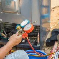 تعمیرات سیار یخچال باضمانت گاز با ده سال تجربه کار|خدمات پیشه و مهارت|کنارک, |دیوار