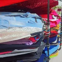 لباس های ی بار پوشیده شده|لباس|شادگان, |دیوار