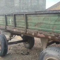 تریلی چهار چرخ