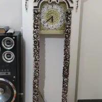 ساعت ایستااده