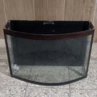 آکواریوم شیشه خم