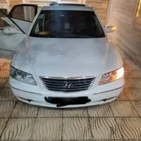 هیوندای آزرا ۲۰۰۹ سفید صدفی کیلومتر ۱۳۰ بدون رنگ