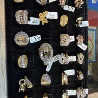 فروش انواع طلاهای زینتی شمش بار با اجرت پایین|جواهرات|اردبیل, |دیوار