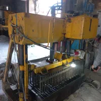 دستگاه زن بلوک نیازمندیم