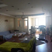 نیازمند خدمتکار  خانم