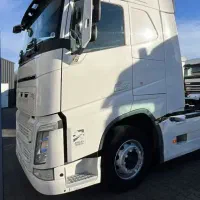 فروش انواع کشنده وارداتی،ولوو،رنو|خودرو سنگین|اسلام‌شهر, ملک‌آباد|دیوار