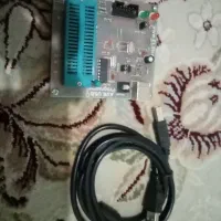 avrبرنامه نویسی روی ایسیهای خام