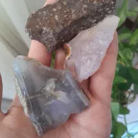 شهاب سنگ. سلیمانی. آمیتیست. کوارتز