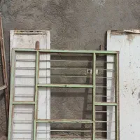 پنجره اهنی ودرب