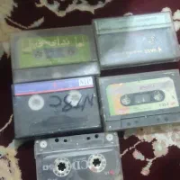 یه عالمه نوار کاست و سی دی نوستالژیک