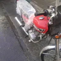 موتور سی جی مدل ۷۱|موتورسیکلت|قم, گذر قلعه|دیوار