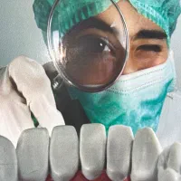 منشی و دستیار دندانپزشک