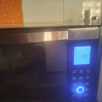 اون توستر سفید ومشکی لمسی