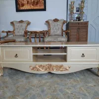 میز تی وی نو و خوشرنگ