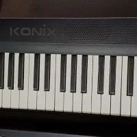 پیانو دیجیتال تاشو به همراه میز|پیانو، کیبورد، آکاردئون|بندر ماهشهر, |دیوار