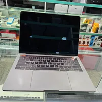 لپتاپ اپل مکبوک پرو ۲۰۱۷ باریک تاچ بار دار i7 رم۱۶