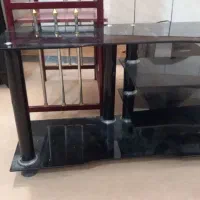 میزتلوزیون شیشه ای