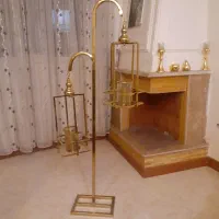 جاشمعی ایستاده