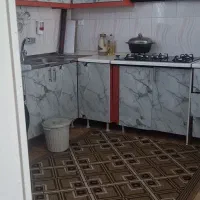 رهن و اجاره ویلایی طبقه اول ب8 فولادشهر راه مجزا