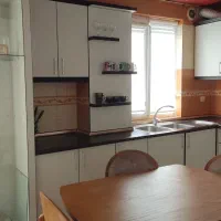 کابینت ترک، بدنه فلز سالم|آب‌چکان و نظم‌دهنده ظروف|سنندج, |دیوار