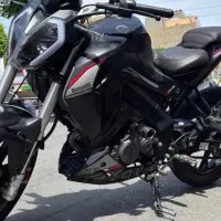 بنلی 180s   مدل اخر ۱۴۰۲ کارکرد تقریبا صفر