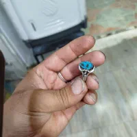 فیروزه وحرز|بدلیجات|شیراز, کوشک میدان|دیوار