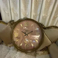 ساعت دیواری
