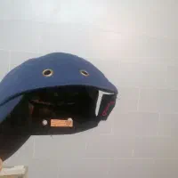 کلاه|لباس|تهران, درب دوم|دیوار