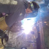 جوشکاری سیار .ساخت سازه هایی فلزی