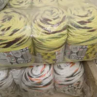 تعدادی کاموا ترک و ایرانی و میل بافتنی|لوازم خیاطی و بافتنی|گنبد کاووس, |دیوار