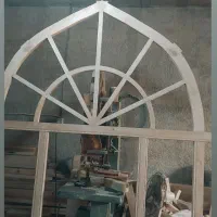 درب هایی چوبی و سنتی