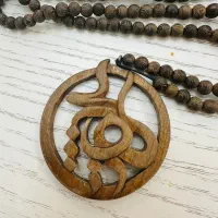 گردنبند دستساز هیچ