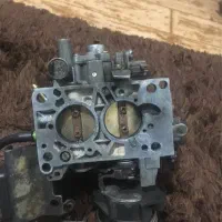 کاربراتورپژو۲۰۰۰ کاملن سالم|قطعات یدکی و لوازم جانبی|اهواز, اهواز|دیوار