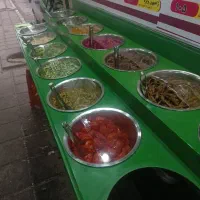 استخدام نیروی فست فود