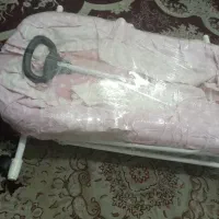 گهواره بچه چرخ دار متحرک با قابلیت تنظیم ارتفاع|کالسکه و لوازم جانبی|گرگان, |دیوار
