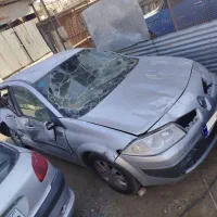 خودرو تصادفی مگان 2000 اسیب دیده جنگ