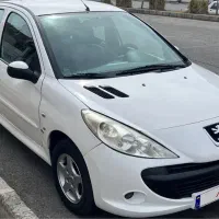 پژو ۲۰۷ اتوماتیک مدل ۸۹ فوق العاده تمیز