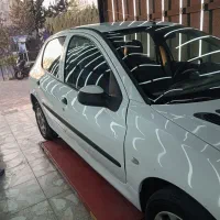 فروش‌خودرو۲۰۶