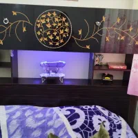 تخت خواب دونفره جکدار سالم و بسیارشیک|تخت و سرویس خواب|ورامین, ورامین|دیوار