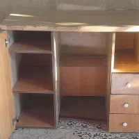 میز کامپیوتر و مطالعه درس