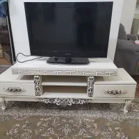 کنسول و میز تلوزیون