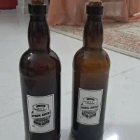 دو عدد بطری