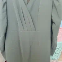 مقداری لباس مجلسی بچه گانه