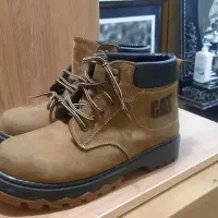 کتونی بوت کترپیلار ۴۱ ۴۲ کاترپیلار شهریار کت پوتین|کیف، کفش، کمربند|شهریار, شهریار|دیوار