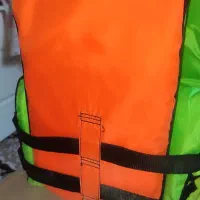 جلیقه نجات خارجی (اصلی)|غواصی و ورزش‌های آبی|قم, میرزائیه|دیوار