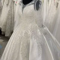 لباس عروس و مجلسی شیک و جذاب با نازلترین قیمت|لباس|قم, نیروگاه|دیوار