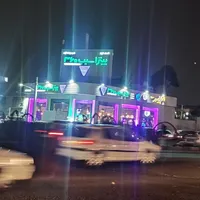 کارگر  با آموزش ، غذا و خوابگاه و بیمه|استخدام خدمات فروشگاه و رستوران|تهران, آذری|دیوار