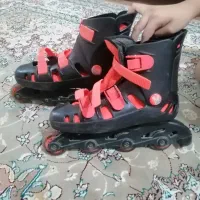 اسکیت نوجوانانه
