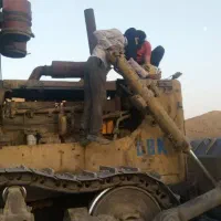 بلدوزر D8